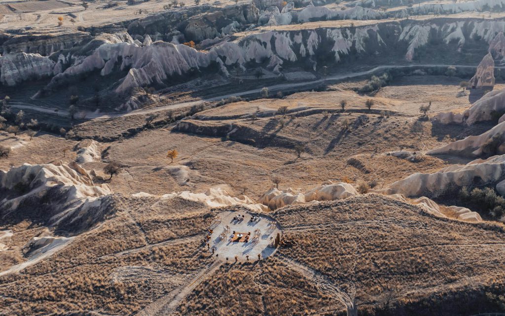 Avantgarde Valley